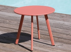 TABLE MASSAI 40, chassis acier epoxy couleur Hermes 40x35 H cm Proloisirs